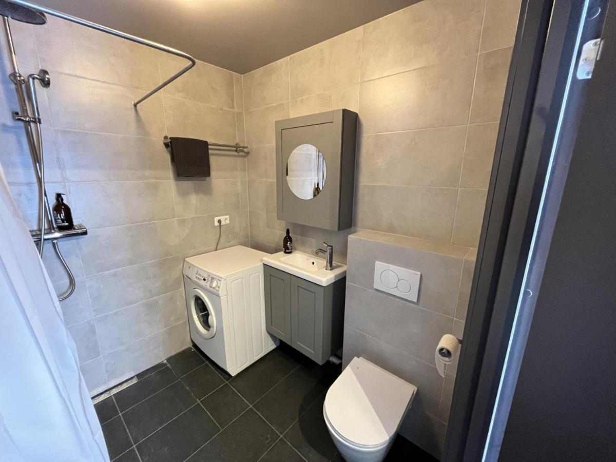 Bridge Apartment Егилстадир Екстериор снимка